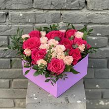 Цветочная композиция из Розы в коробке в Давыдовке