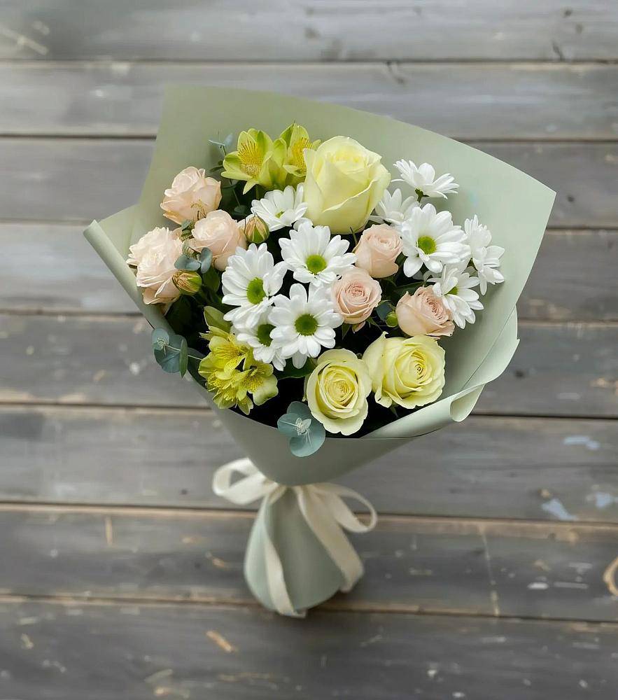 Букет цветов из: Альстромерии, Розы и Хризантемы в Давыдовке