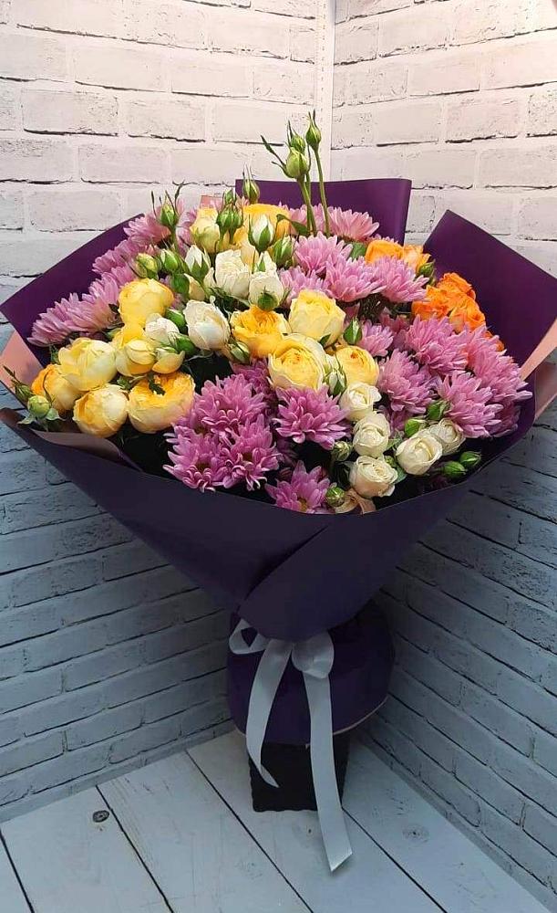Букет цветов из: Хризантемы и Розы в Давыдовке
