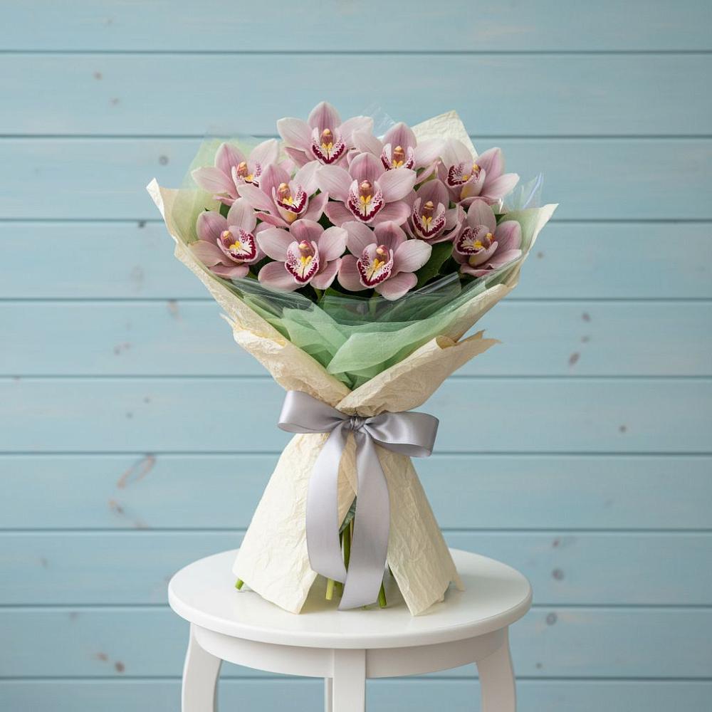 Букет цветов из: Орхидеи и Розы в Давыдовке