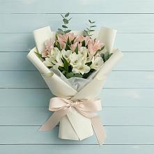 Букет цветов из:  Альстромерии в Давыдовке