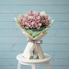 Букет цветов из:  Орхидеи и Розы в Давыдовке