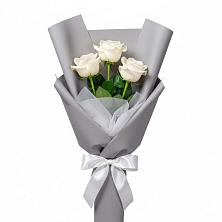 Букет 3 белые розы в Давыдовке