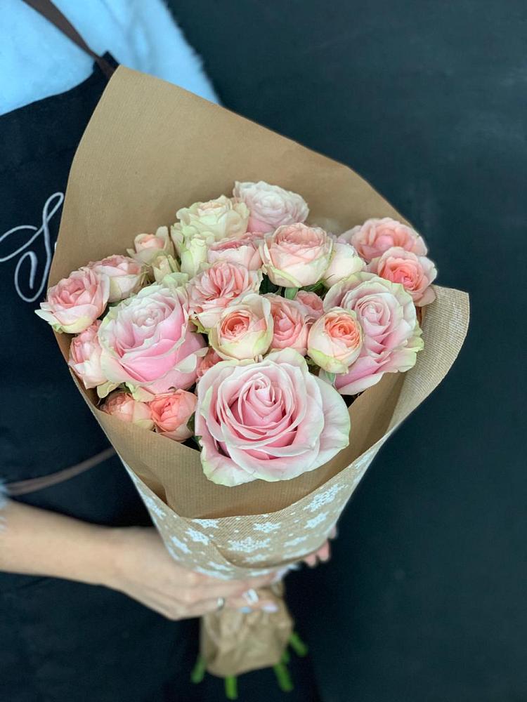 Букет цветов из: Хризантемы и Розы в Давыдовке