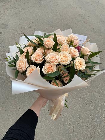 Букет Кремовые розы Латте в Давыдовке