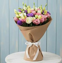 Букет цветов из:  Лизиантусы в Давыдовке